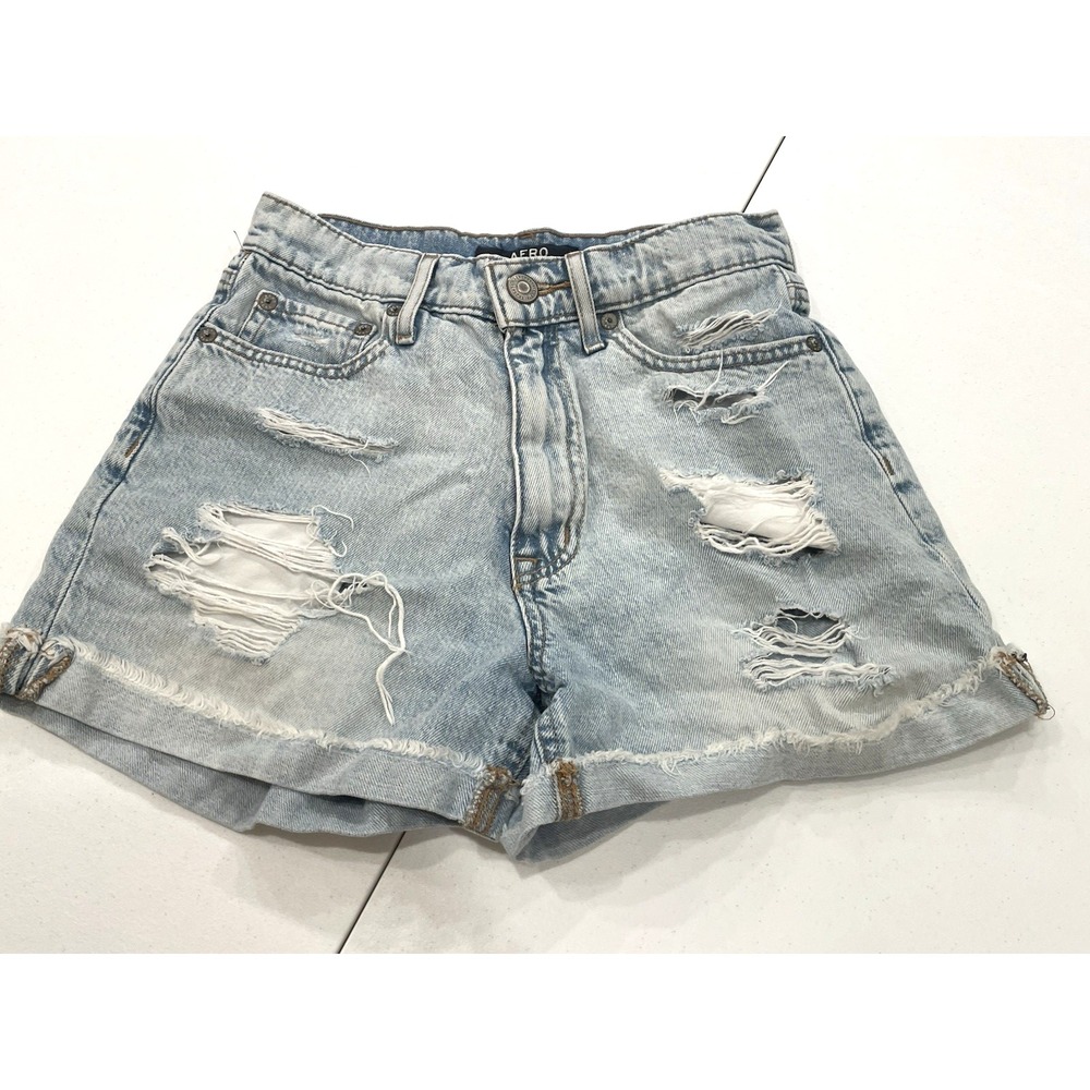 Aero High Rise‎ Curvy Mom Short 0 Distressed Cuffed Light Wash Jean Shorts Denim
